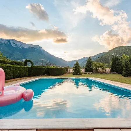 Villa Stymfalia - Luxury Mansion With Private Pool Karteri (Corinthia)