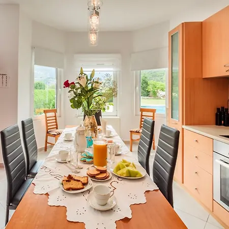 Stymfalia - Luxury Mansion With Private Pool Villa *