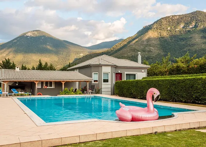 Stymfalia - Luxury Mansion With Private Pool