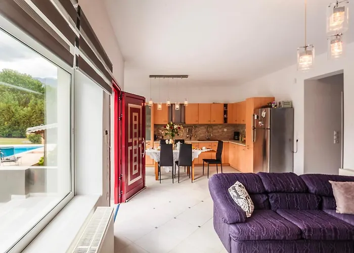 Stymfalia - Luxury Mansion With Private Pool Villa